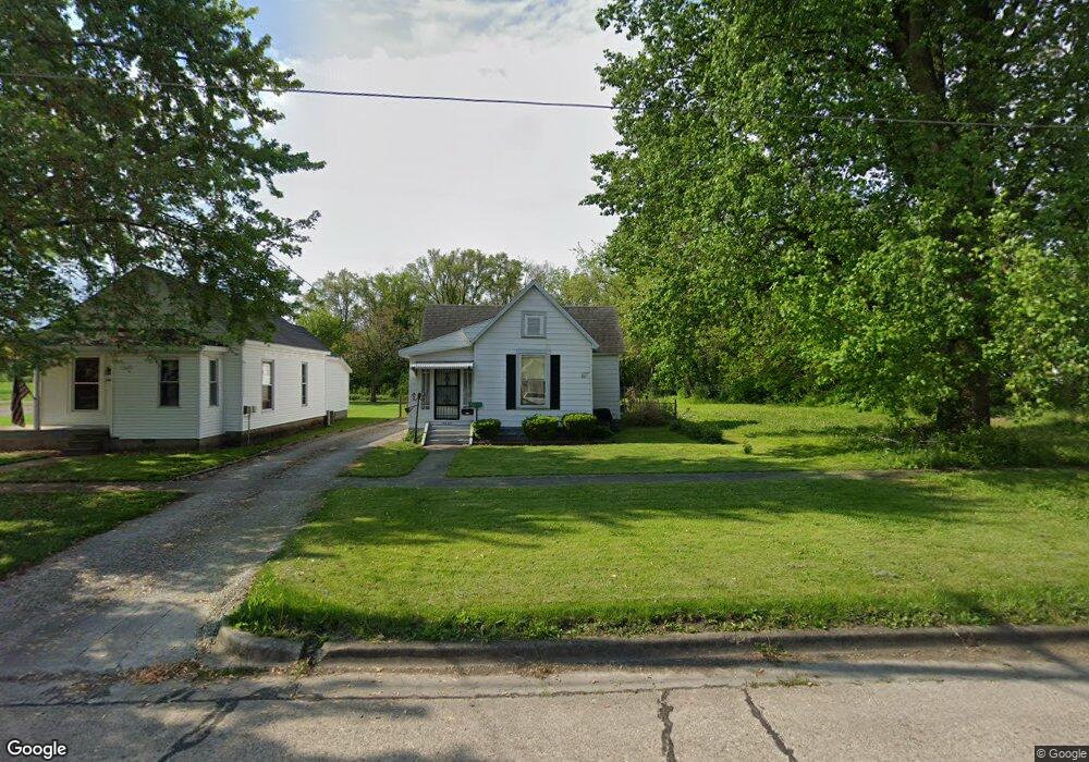 2405 Lafayette Ave, Mattoon, IL 61938 - photo 1