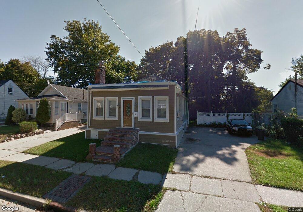 46 E Greenwich Ave, Roosevelt, NY 11575 - photo 1