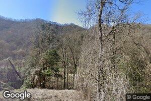 93 Hancock Dr, Whitesburg, KY 41858