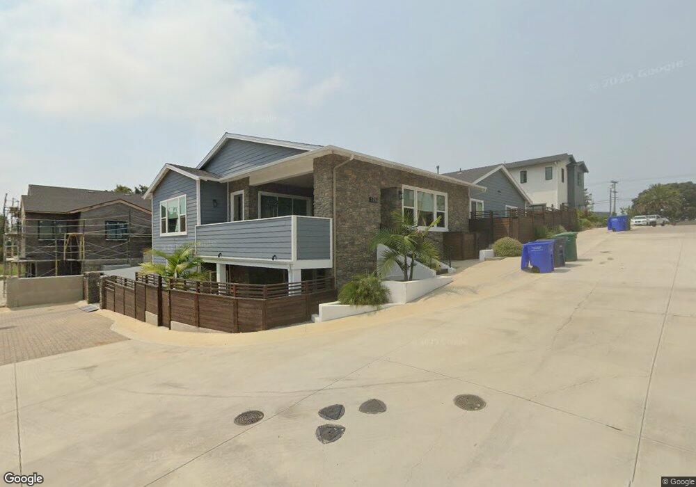 3786 Highland Dr, Carlsbad, CA 92008 - photo 1