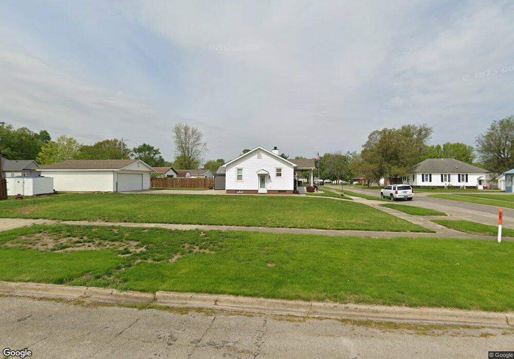 1801 Grant Ave, Mattoon, IL 61938 - photo 1