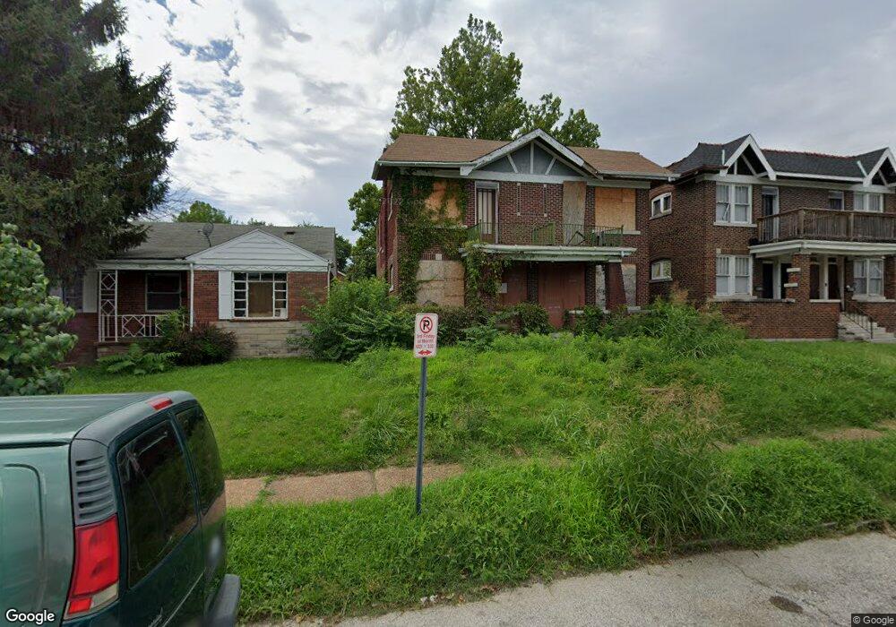 46064608 Steinlage Dr, St. Louis, MO 63115 - photo 1