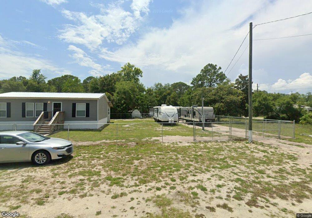 1311 NE 1st St, Carrabelle, FL 32322 - photo 1