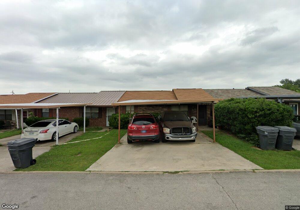 1605 S Cedar Loop, Ardmore, OK 73401 - photo 1