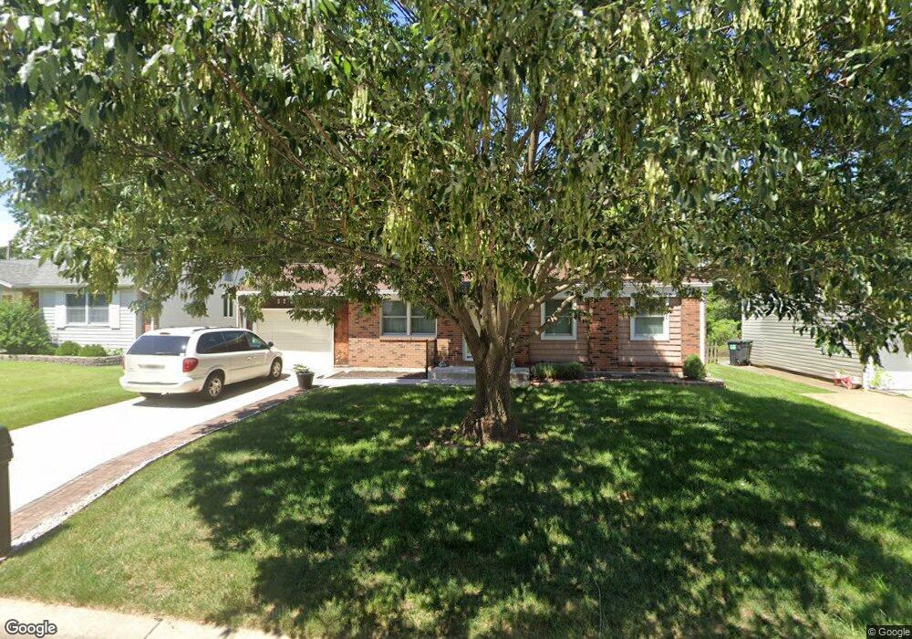 3232 Janton Ln, Saint Charles, MO 63301 - photo 1