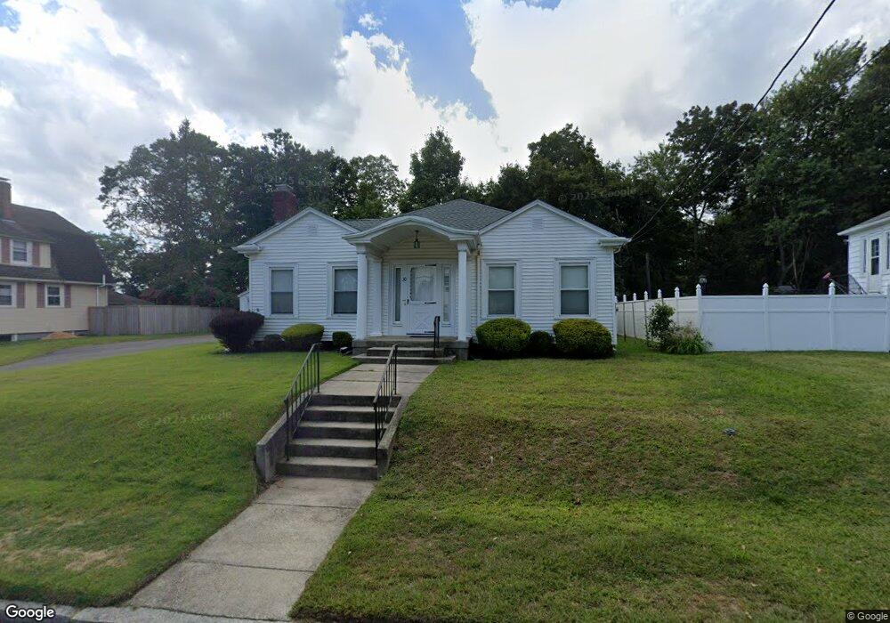 30 Haddon Hill Rd, Cranston, RI 02905 - photo 1