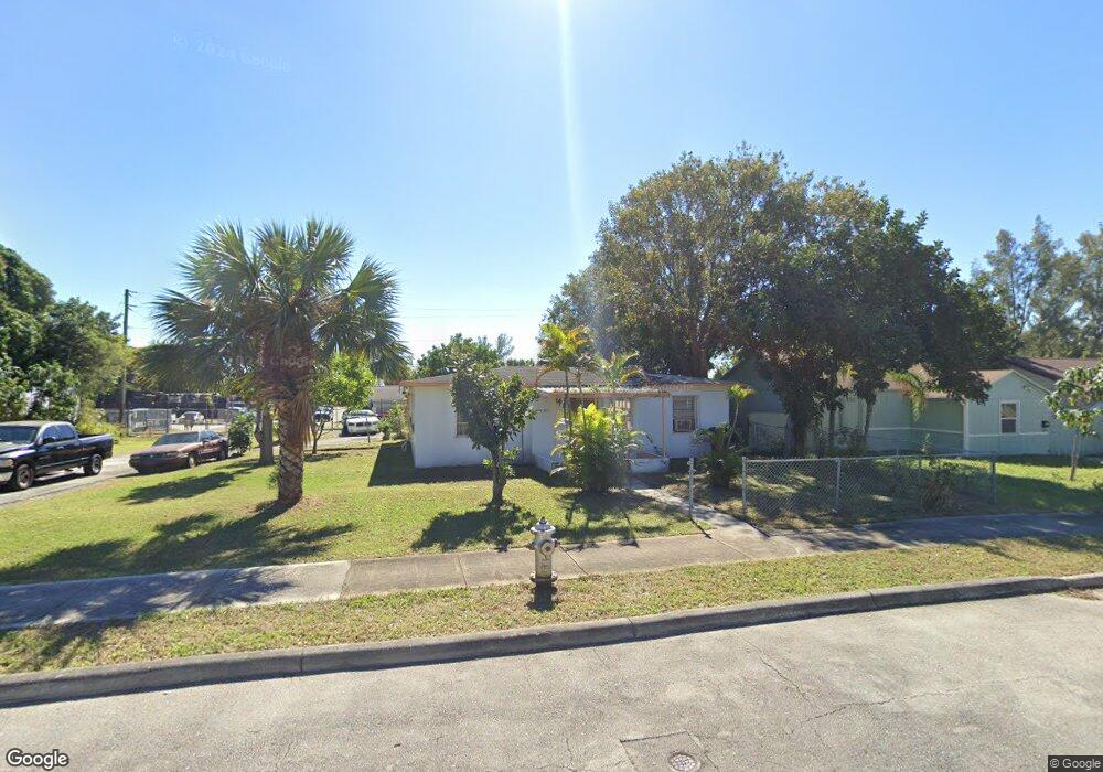 900 29th St, West Palm Beach, FL 33407 - photo 1