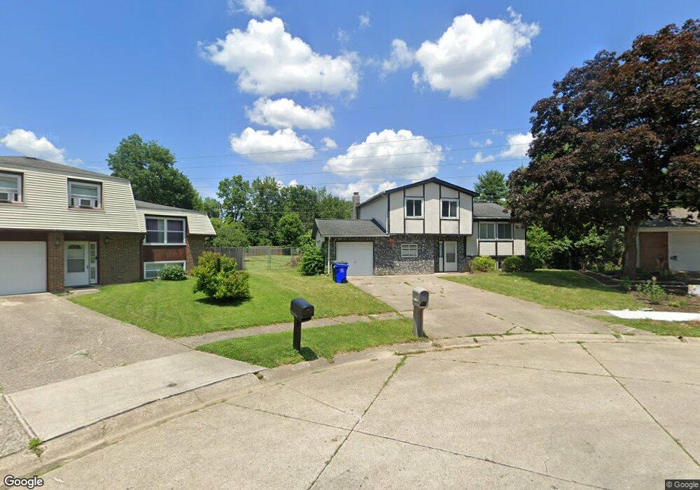 4801 Beaucroft Ct, Columbus, OH 43231 - photo 1