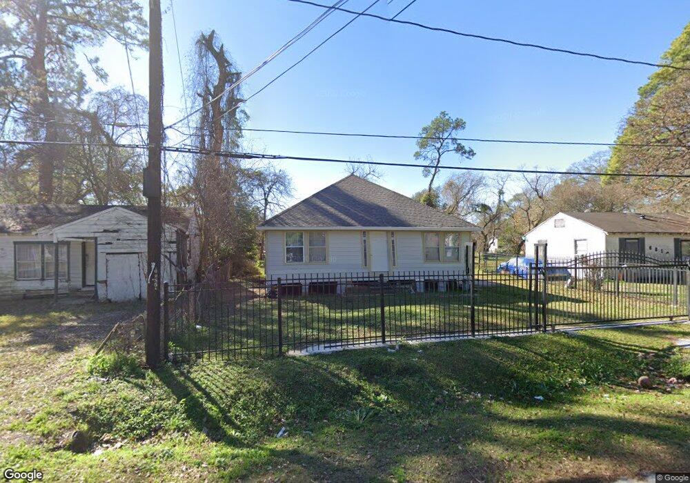 6834 Orville St, Houston, TX 77028 - photo 1