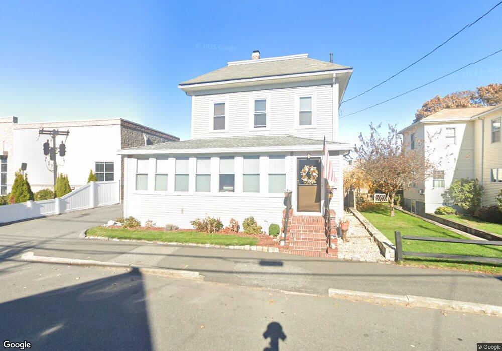 107 Hancock St, Stoneham, MA 02180 - photo 1