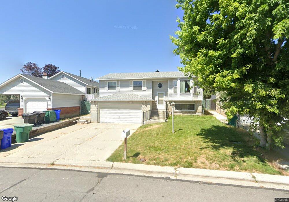 7938 S 2870 W, West Jordan, UT 84088 - photo 1