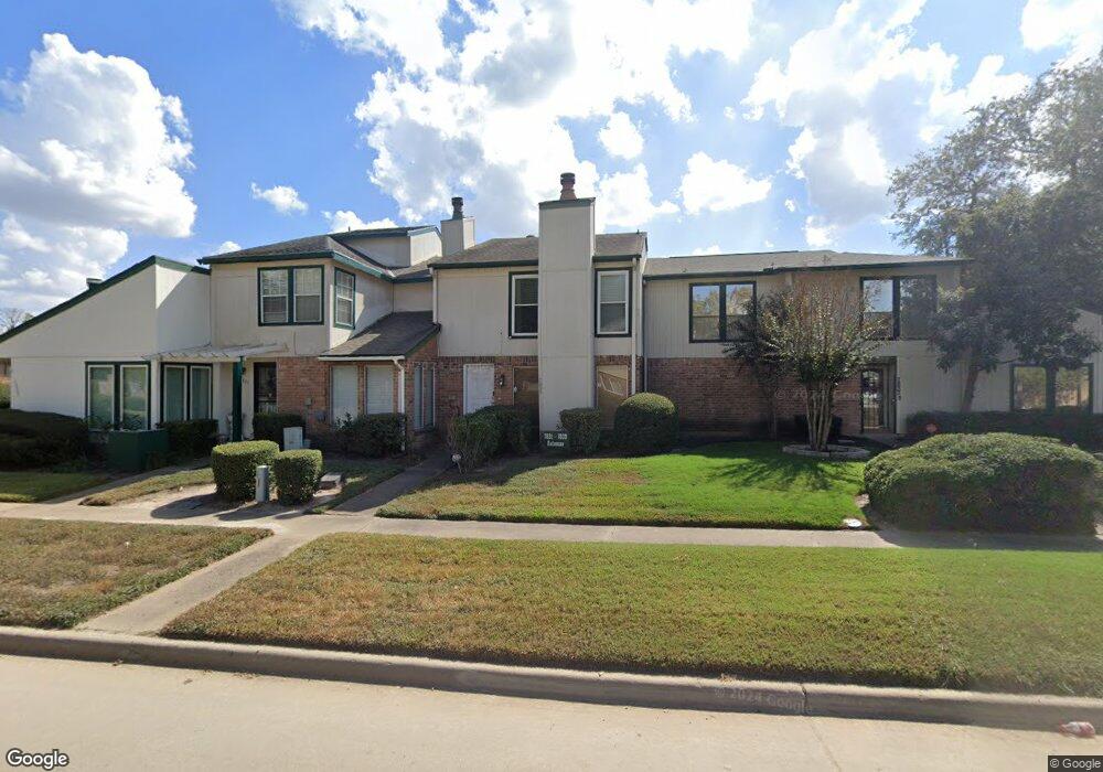 7831 Bateman Ln unit 7831, Houston, TX 77088 - photo 1