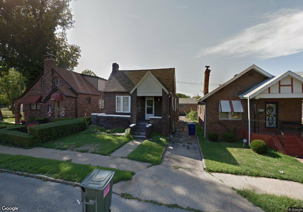 4107 Dryden Ave, Saint Louis, MO 63115 - photo 1