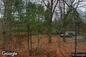 15 Susan Dr, Steep Falls, ME 04085