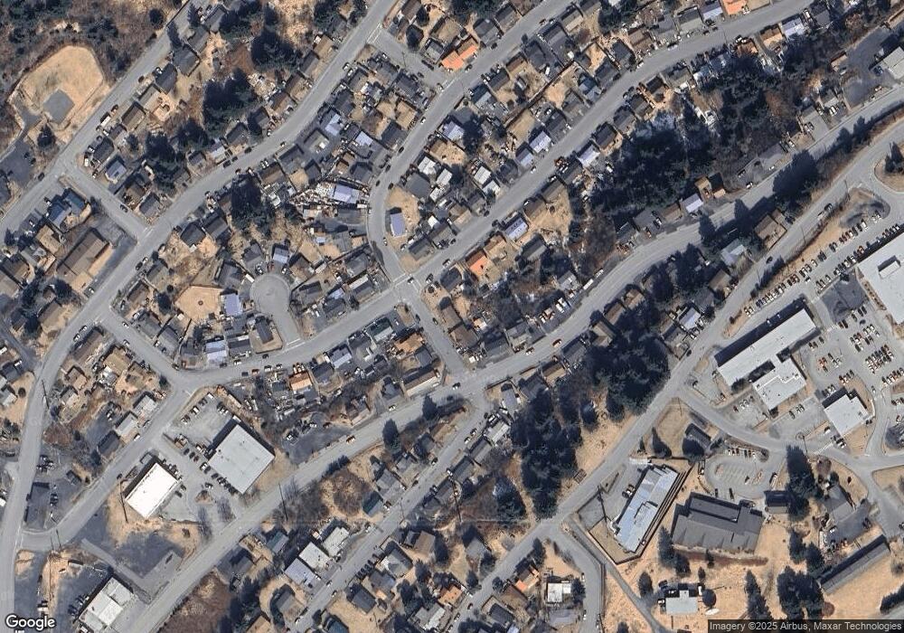 512 Hemlock St, Kodiak, AK 99615 - photo 1