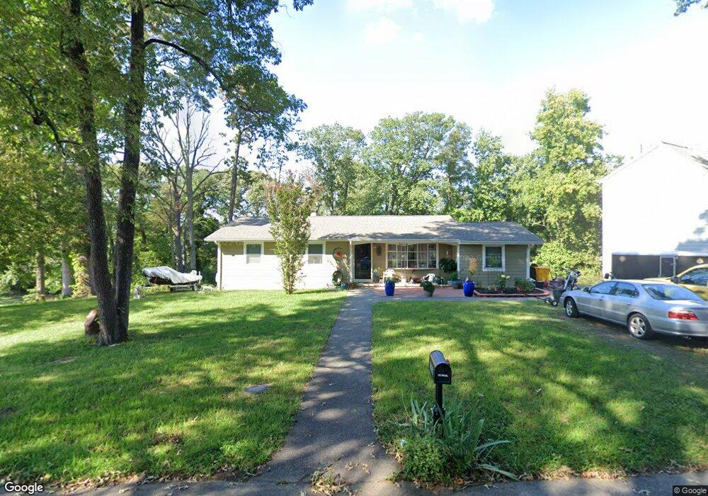 1206 Hillcreek Rd, Pasadena, MD 21122 - photo 1