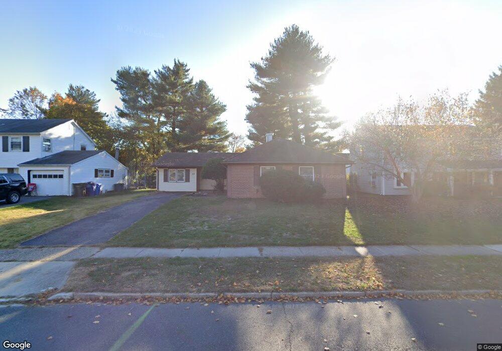 102 Pageant Ln, Willingboro, NJ 08046 - photo 1