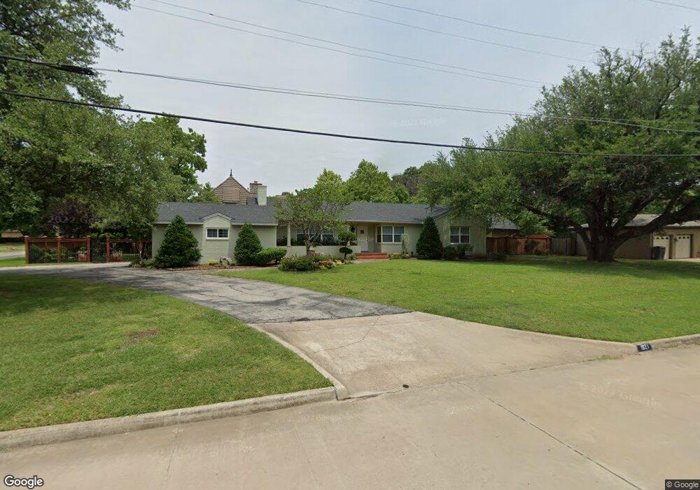 1821 6th Ave SW, Ardmore, OK 73401 - photo 1