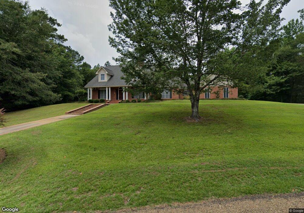 304 Sandra Dr, Tylertown, MS 39667 - photo 1