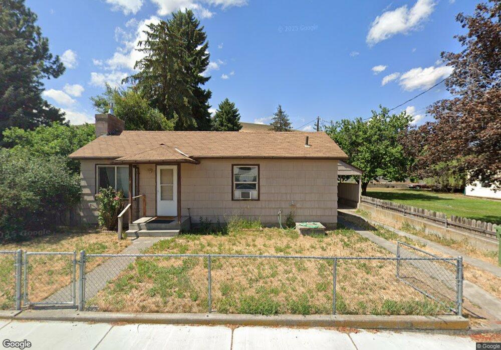 295 S Chase St, Heppner, OR 97836 - photo 1