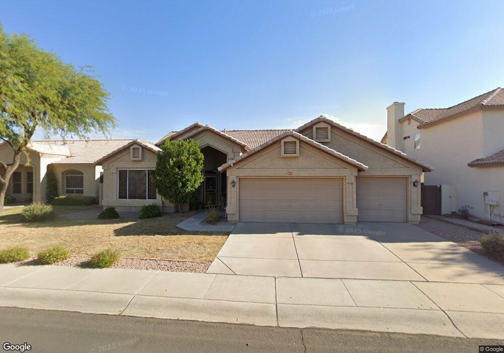 381 S Forest Dr, Chandler, AZ 85226 - photo 1