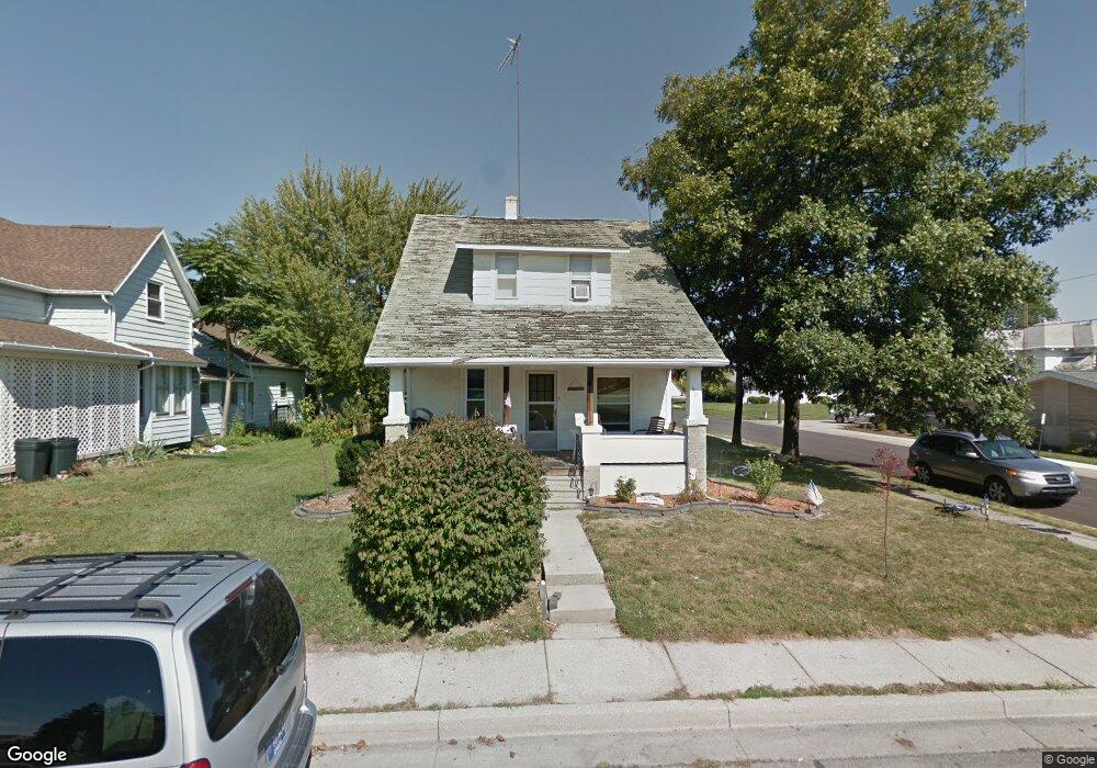 305 W Water St, Berne, IN 46711 - photo 1