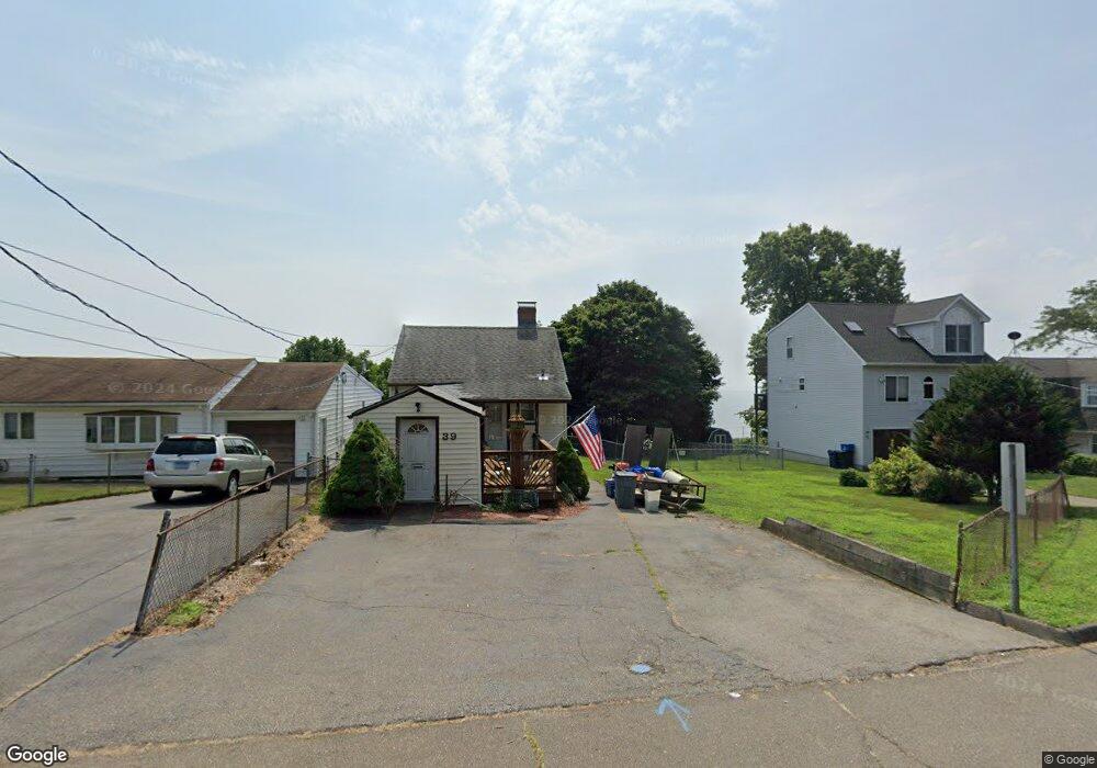 39 Crest Ave, West Haven, CT 06516 - photo 1