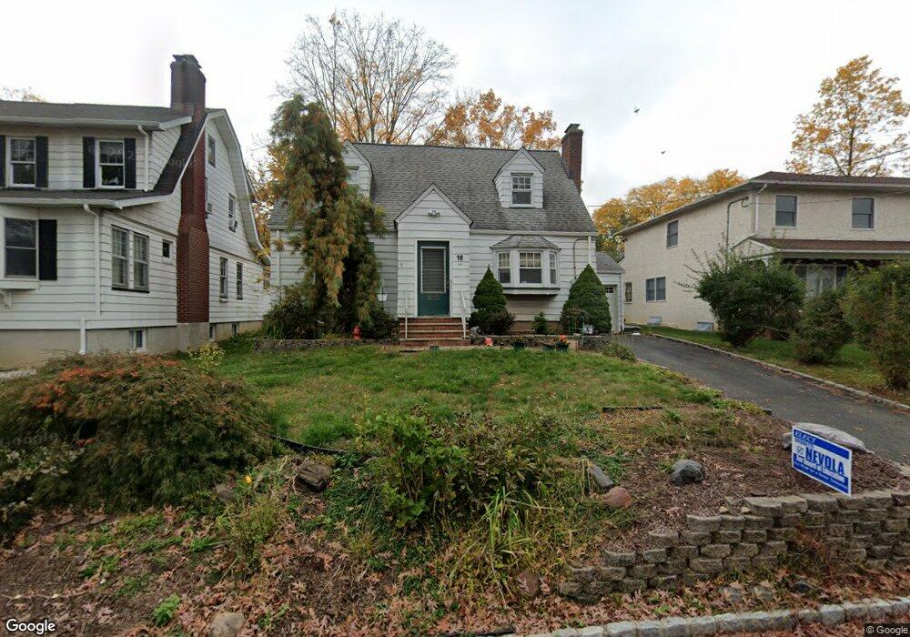 16 Mount Pleasant Pkwy, Livingston, NJ 07039 - photo 1