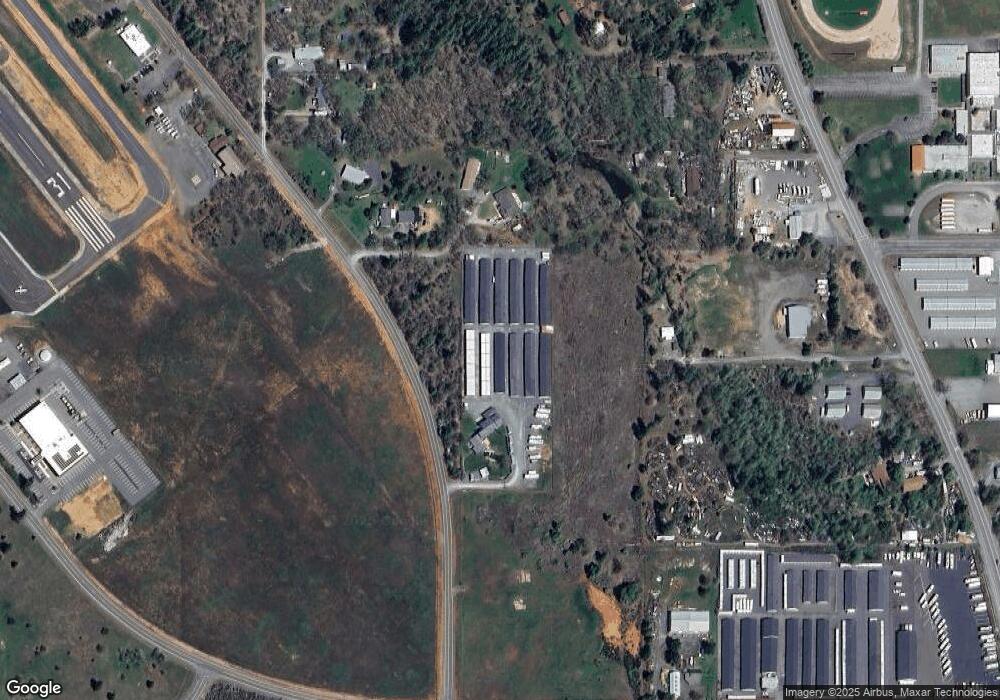 310 Flaming Rd unit C, Grants Pass, OR 97526 - photo 1