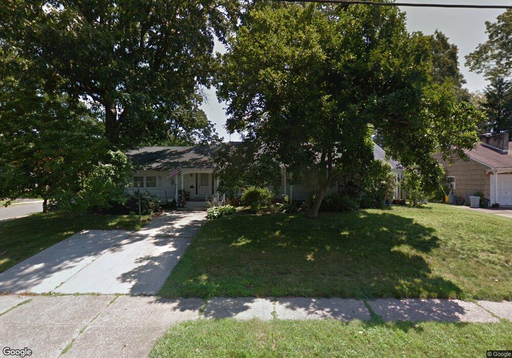 6 Glen Mawr Dr, Ewing, NJ 08618 - photo 1