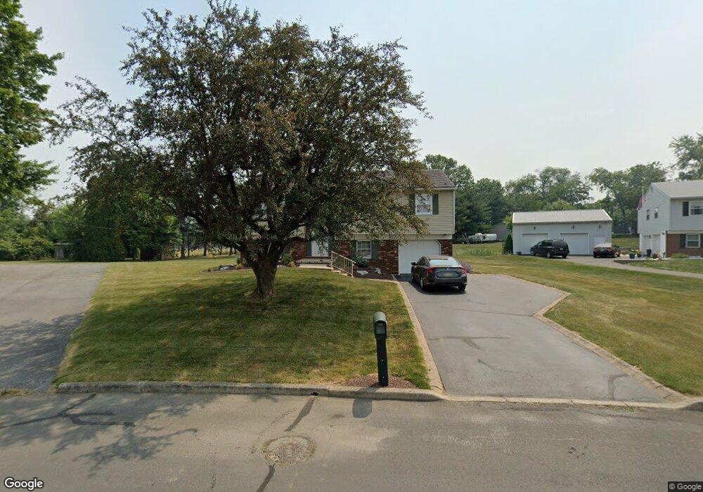 4838 Pine Grove Cir, Allentown, PA 18106 - photo 1