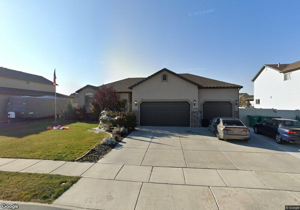 5777 S 4525 W, Hooper, UT 84315 - photo 1