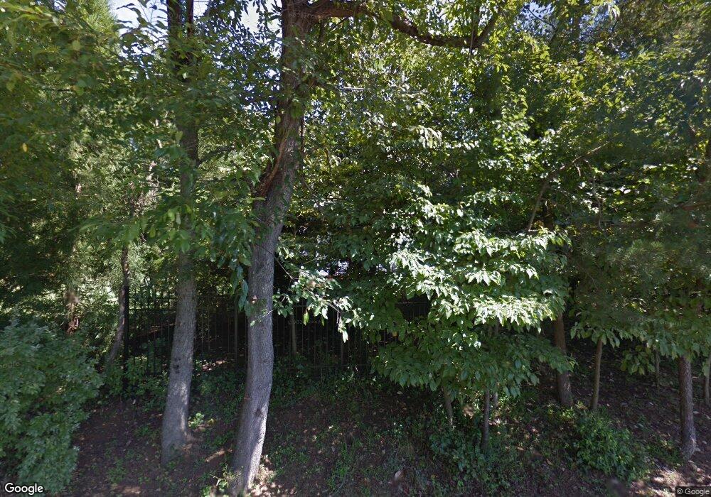 2909 Dan Patch Ct, Herndon, VA 20171 - photo 1