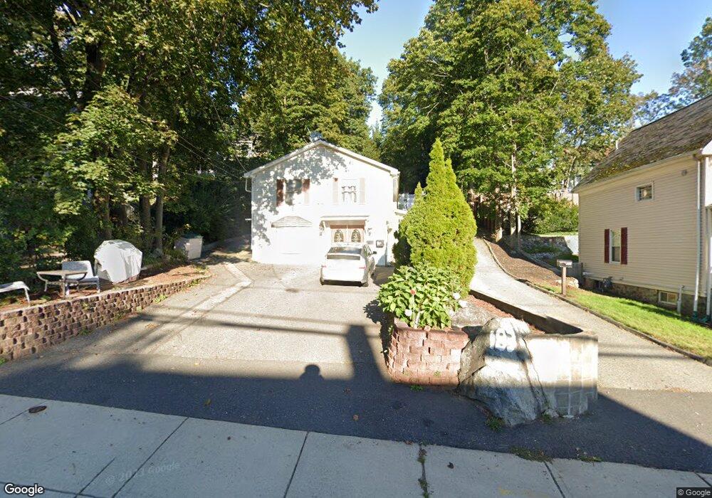 183 Forest St unit 2, Arlington, MA 02474 - photo 1