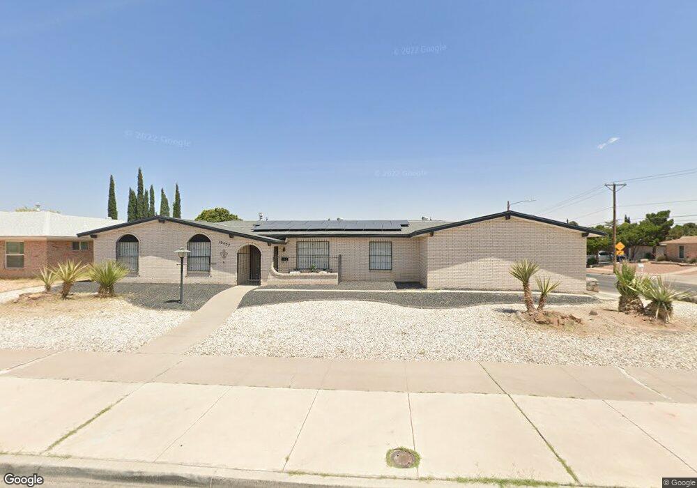 10437 Byway Dr, El Paso, TX 79935 - photo 1