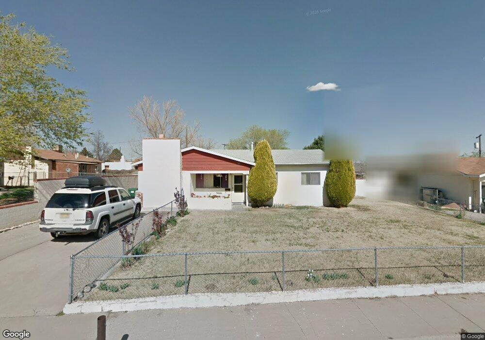 3806 Sierra Vista Dr, Farmington, NM 87402 - photo 1