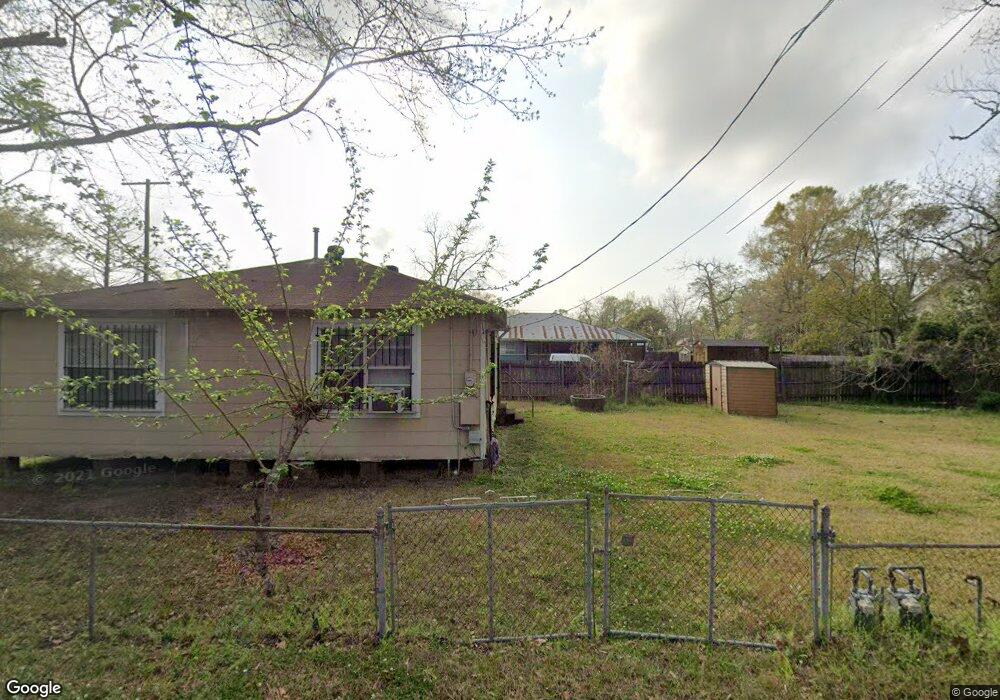 452 Robert St, Slidell, LA 70458 - photo 1