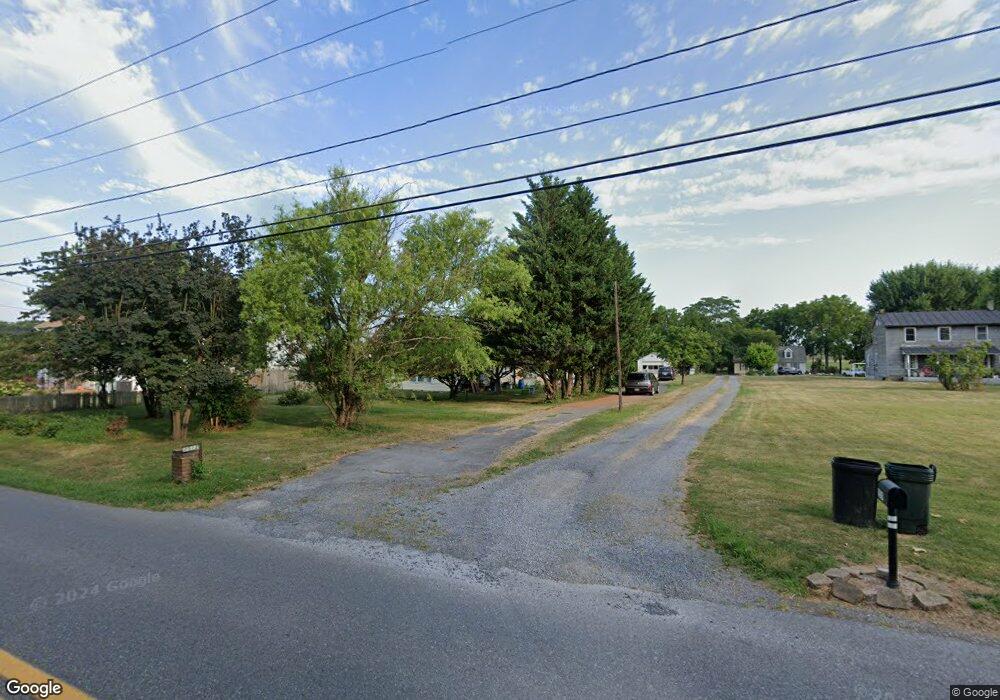 2513 Summit Point Rd, Summit Point, WV 25446 - photo 1