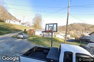 176 Letcher Ave, Whitesburg, KY 41858
