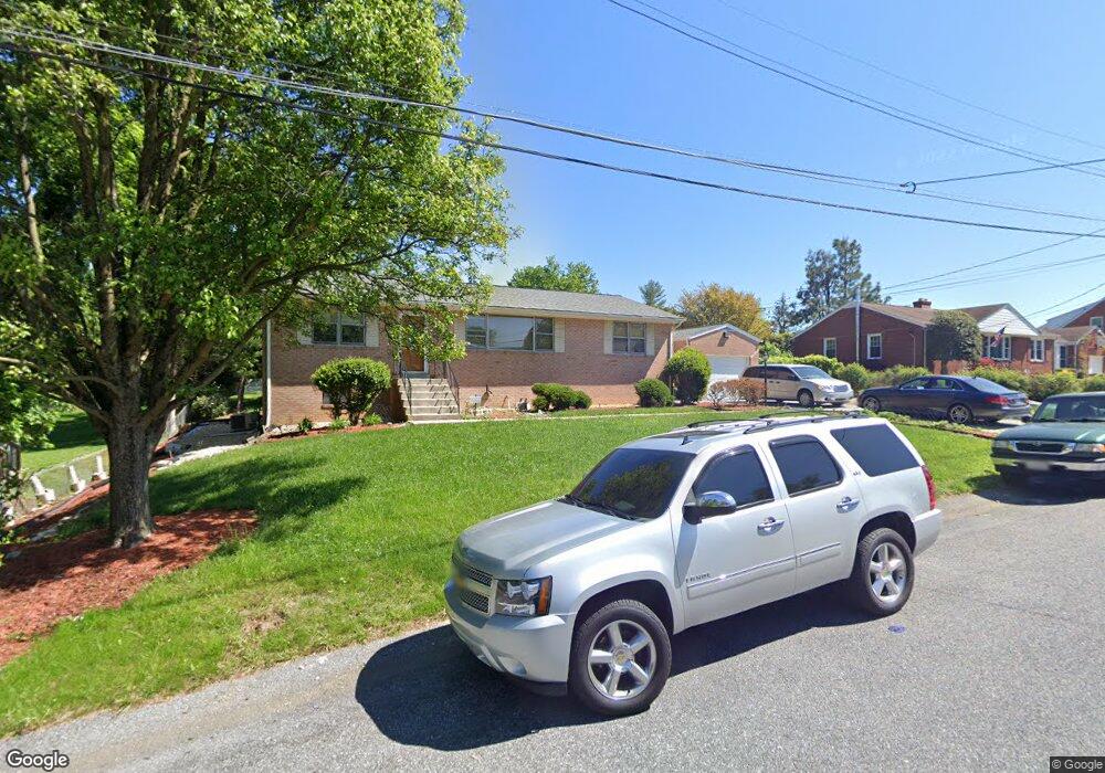 5504 Janice Ln, Temple Hills, MD 20748 - photo 1