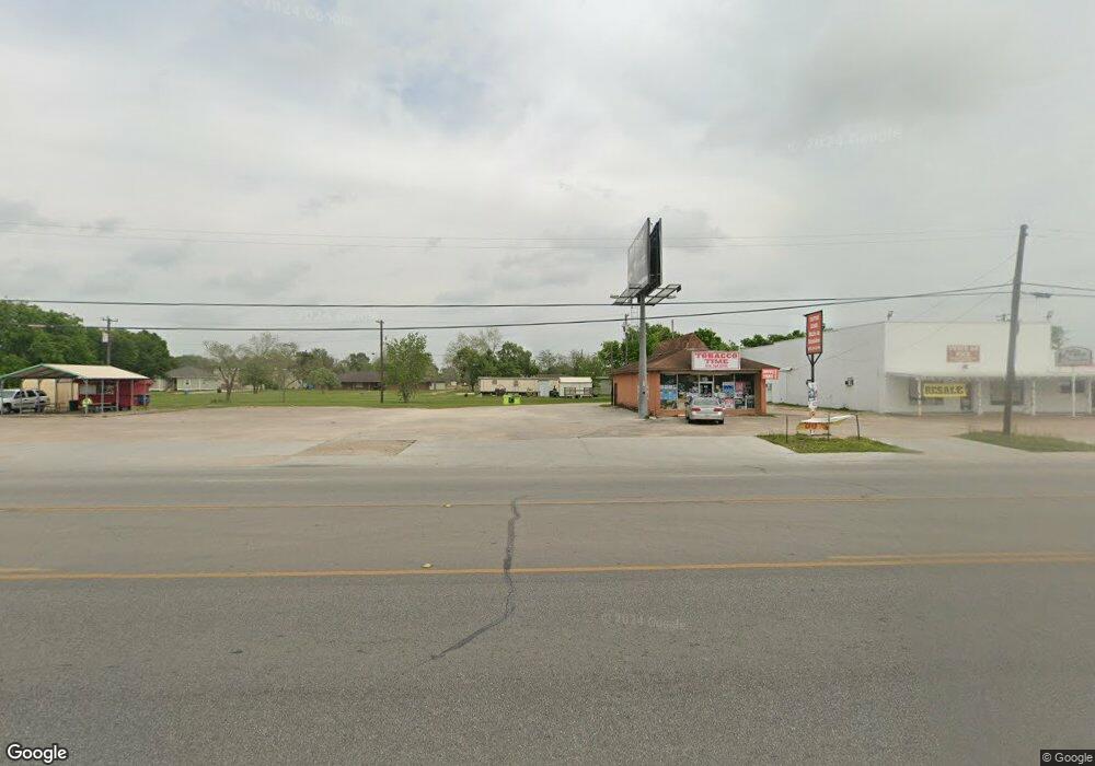 3621 7th St, Bay City, TX 77414 - photo 1