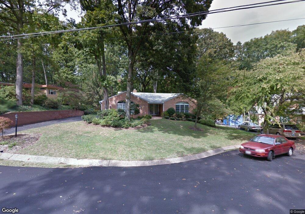 9112 Coronado Terrace, Fairfax, VA 22031 - photo 1