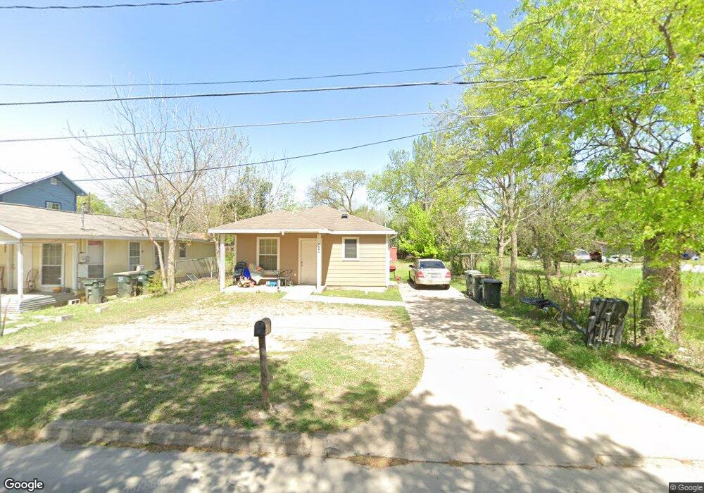 618 Centre St, San Marcos, TX 78666 - photo 1