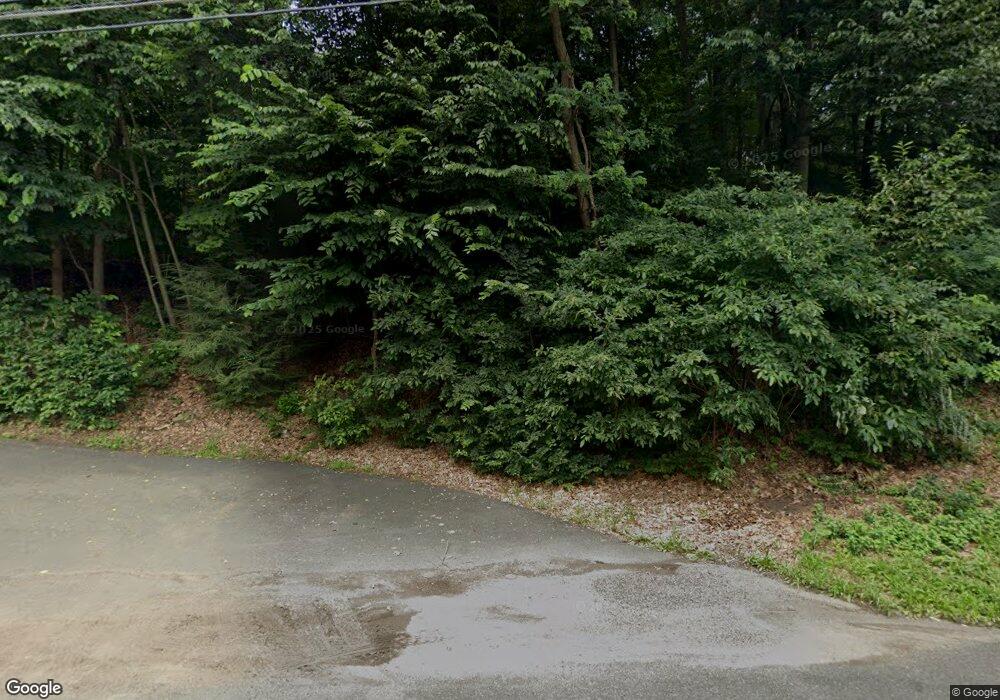 63 Simpaug Turnpike, Redding, CT 06896 - photo 1