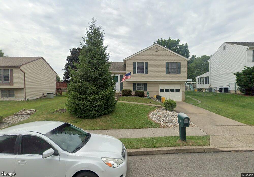 130 Penns Grant Dr, Morrisville, PA 19067 - photo 1