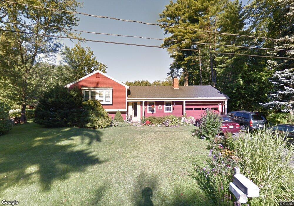 9 Tiffany Ln, Saco, ME 04072 - photo 1