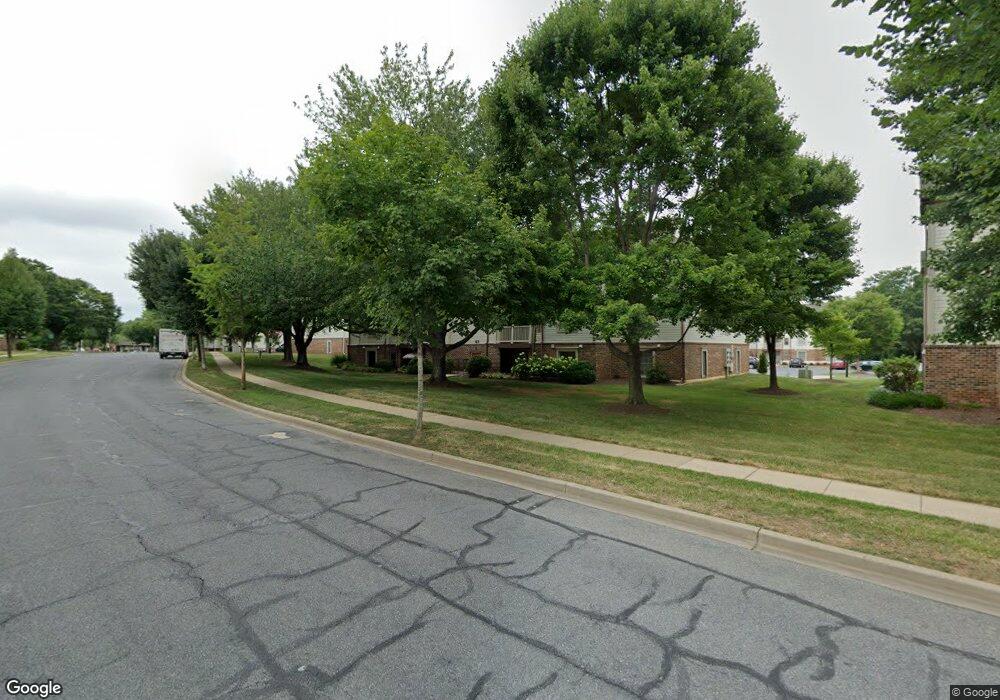 813 Stratford Way unit E, Frederick, MD 21701 - photo 1