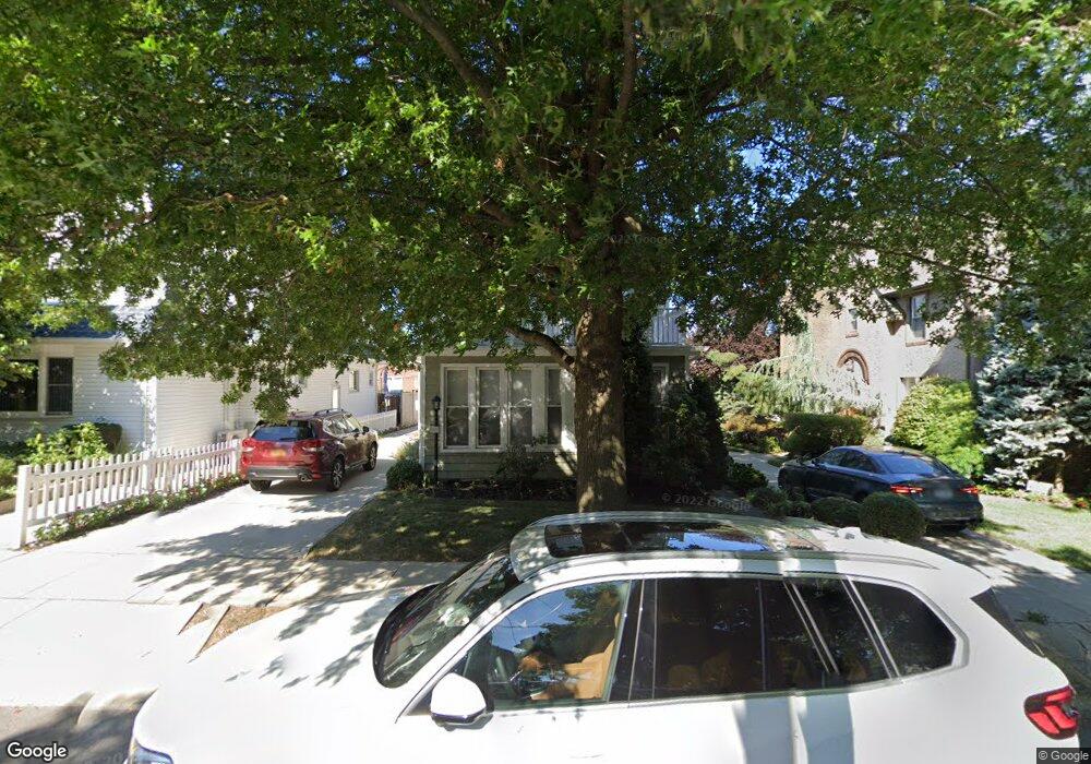 3338 166th St, Flushing, NY 11358 - photo 1