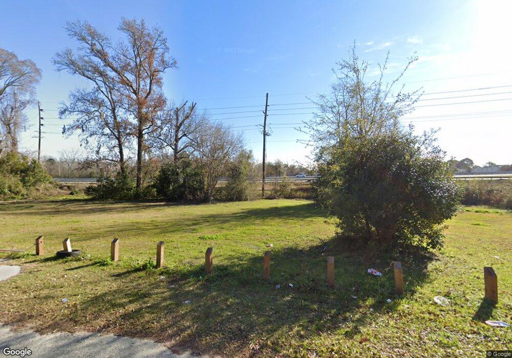 132 Elm Cir, Savannah, GA 31404 - photo 1