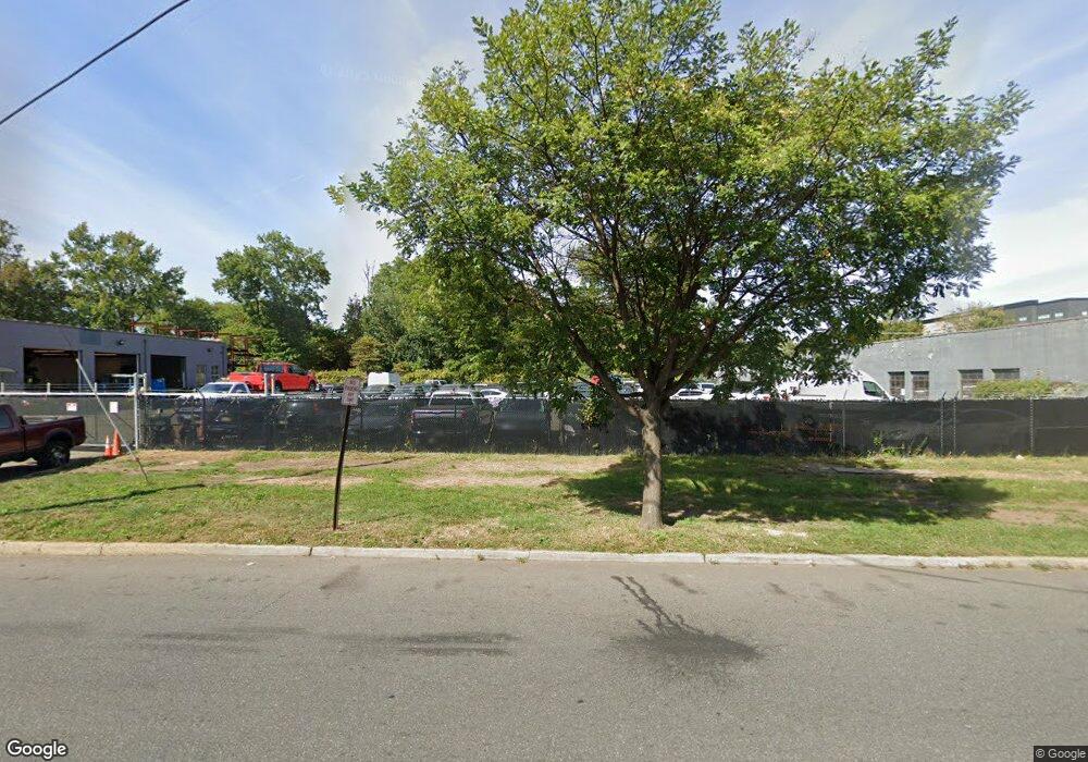 604 W 1st Ave, Roselle, NJ 07203 - photo 1